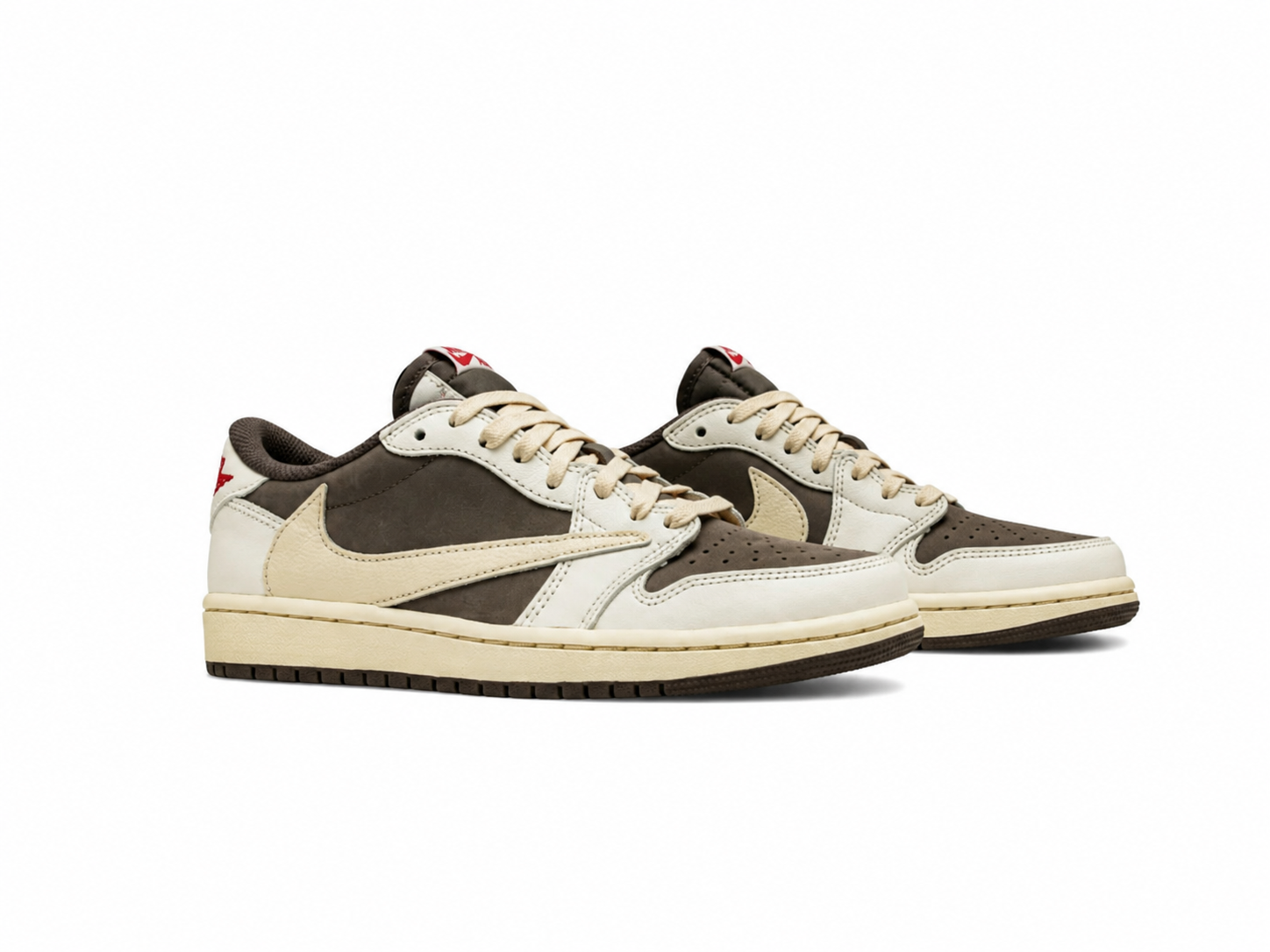 TRAVIS LACED 1‘S
