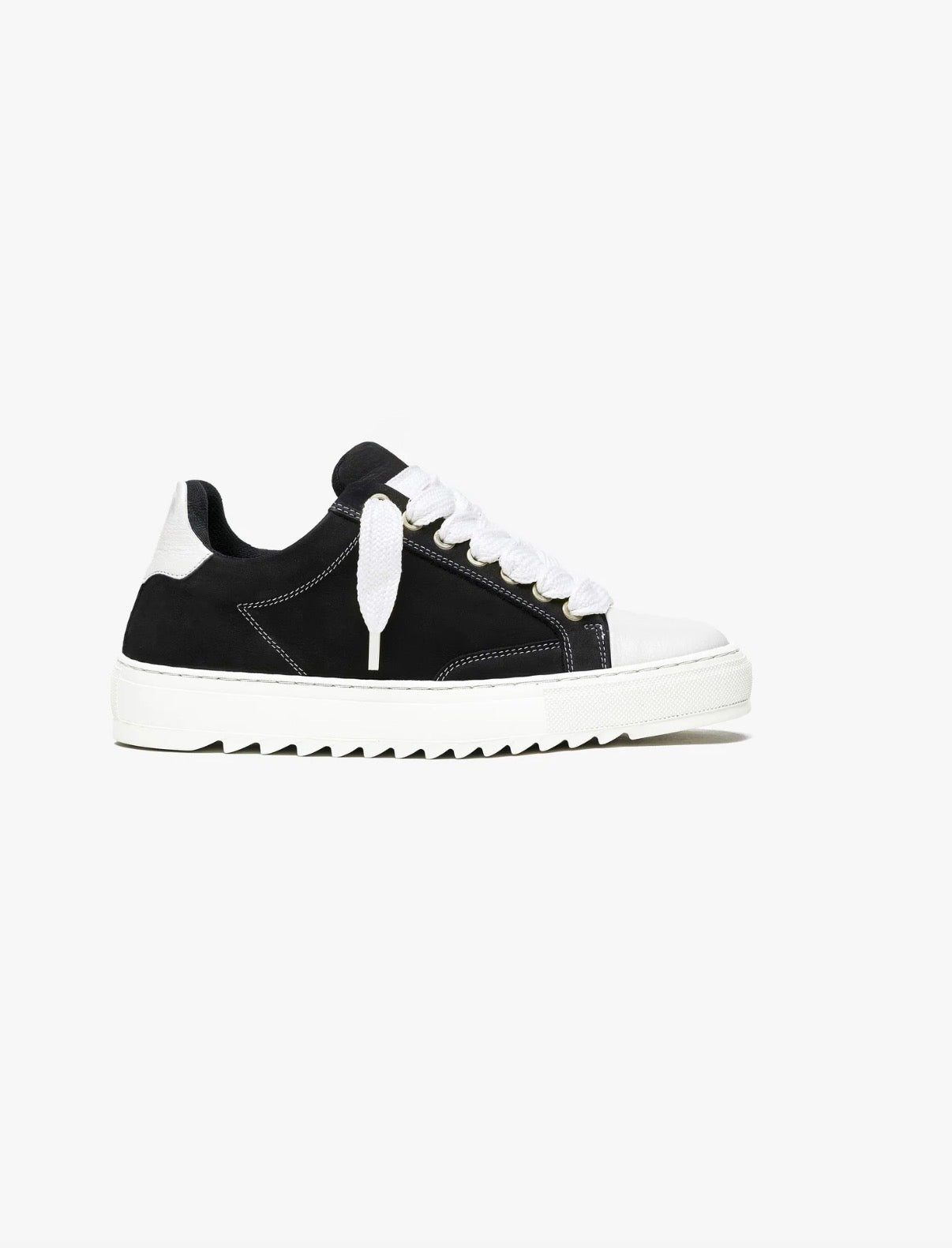 DE LÉSSED LACED SNEAKER